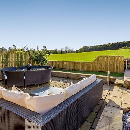 The Old Barn Villa Cloughton Luaran gambar