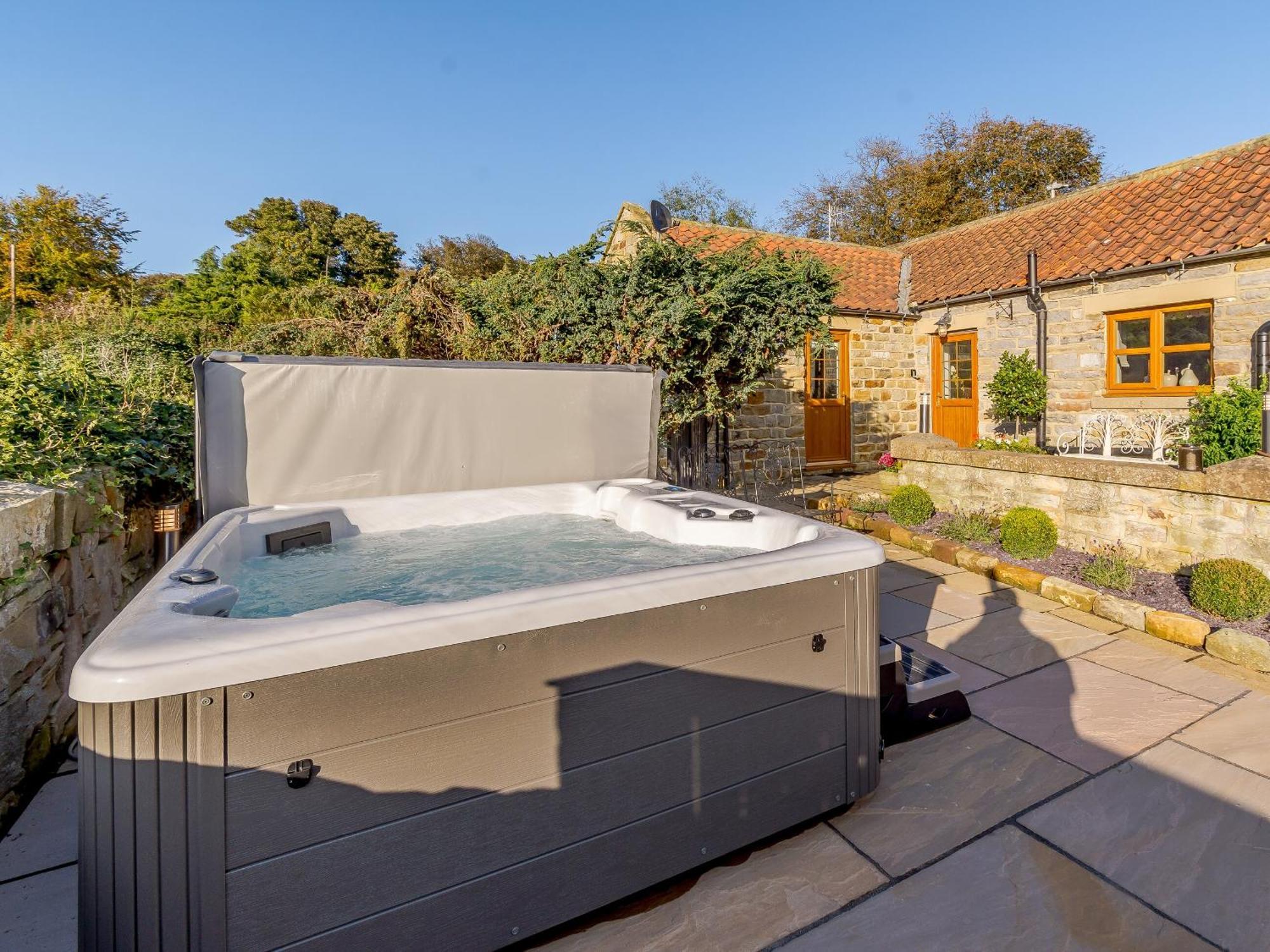 The Old Barn Villa Cloughton Luaran gambar