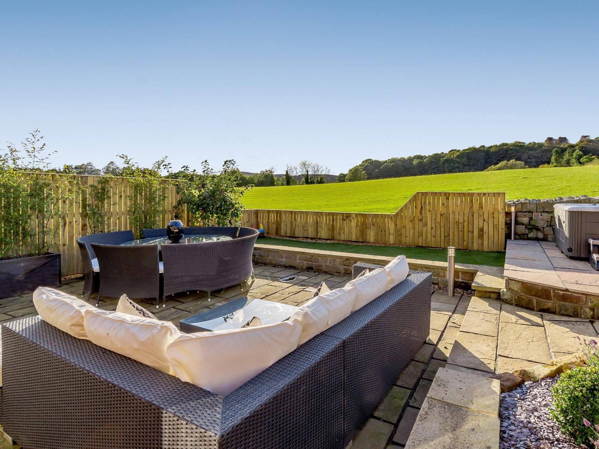 The Old Barn Villa Cloughton Luaran gambar
