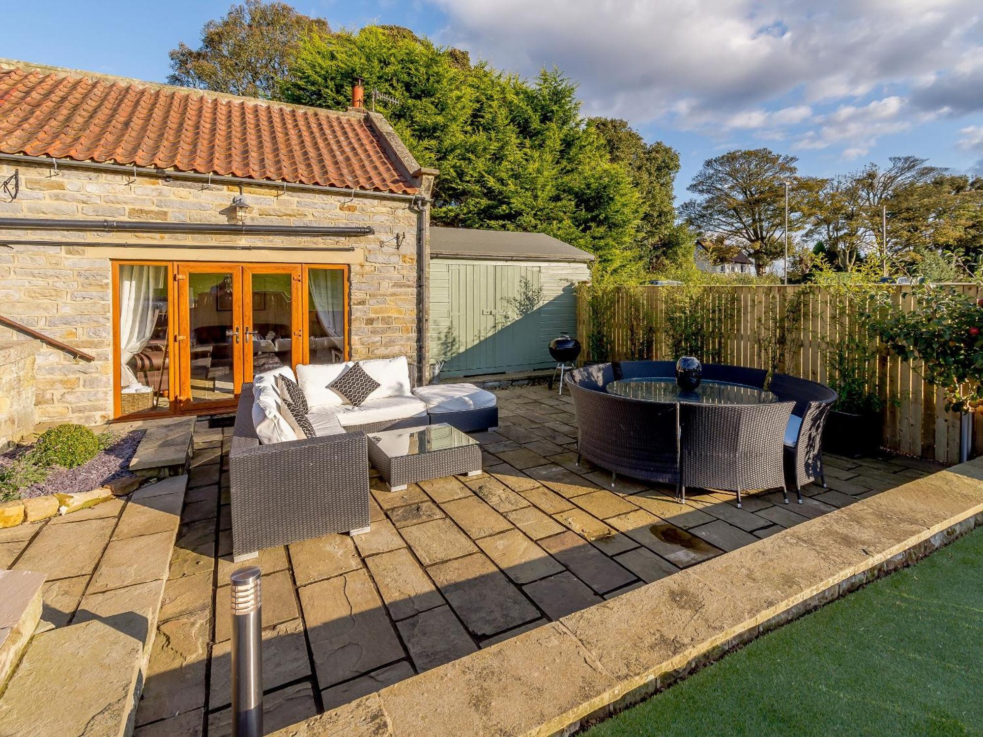 The Old Barn Villa Cloughton Luaran gambar